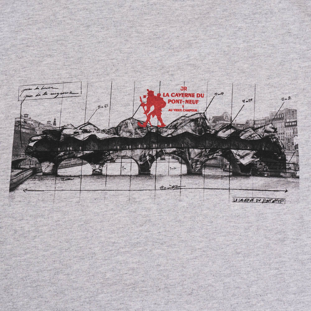 La Caverne du Pont-Neuf x Au Vieux Campeur - T-shirt - Gris Clair